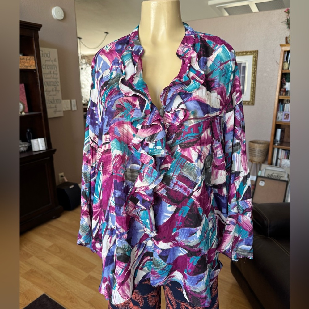 Allison Taylor colorful ruffled long sleeve Vneck blouse-size XXL